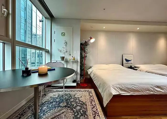 Loft Near Myeongdong Апартаменты Сеул