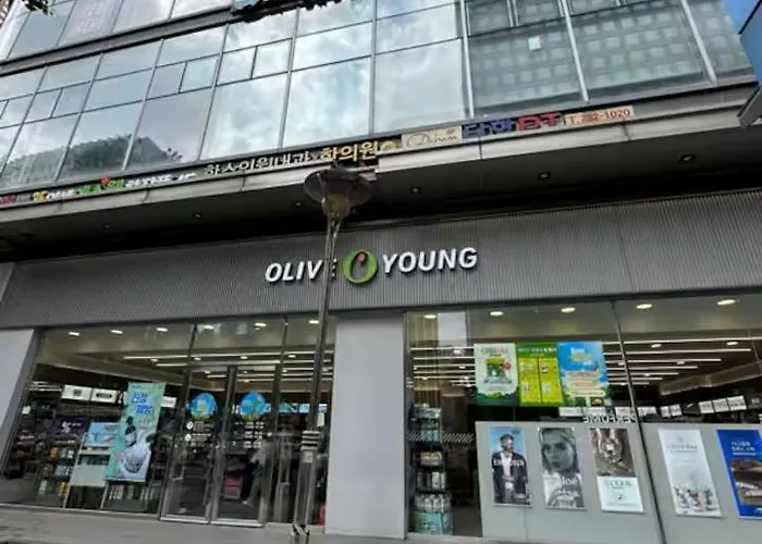 Loft Near Myeongdong Апартаменты *